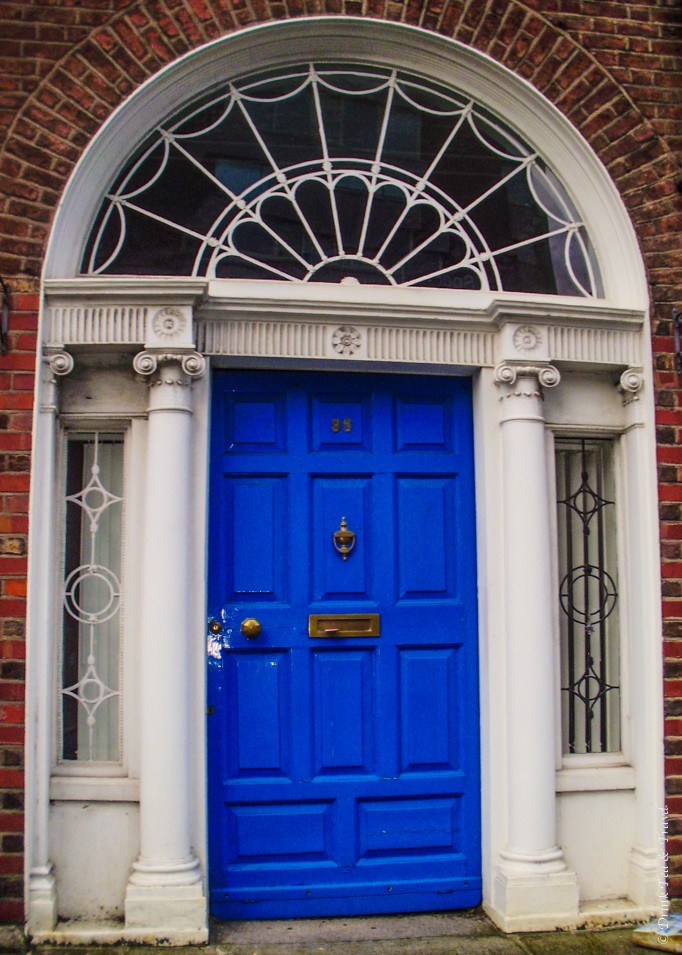 Cultural Close-Up: Colourful Doors of Dublin | 682 x 955 · 444 kB · jpeg